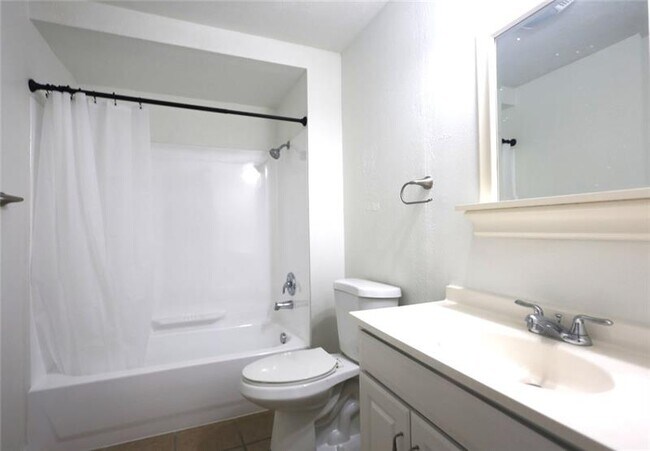 Building Photo - 2811 Brownsville Rd