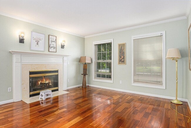 Building Photo - 7471 St George Cir