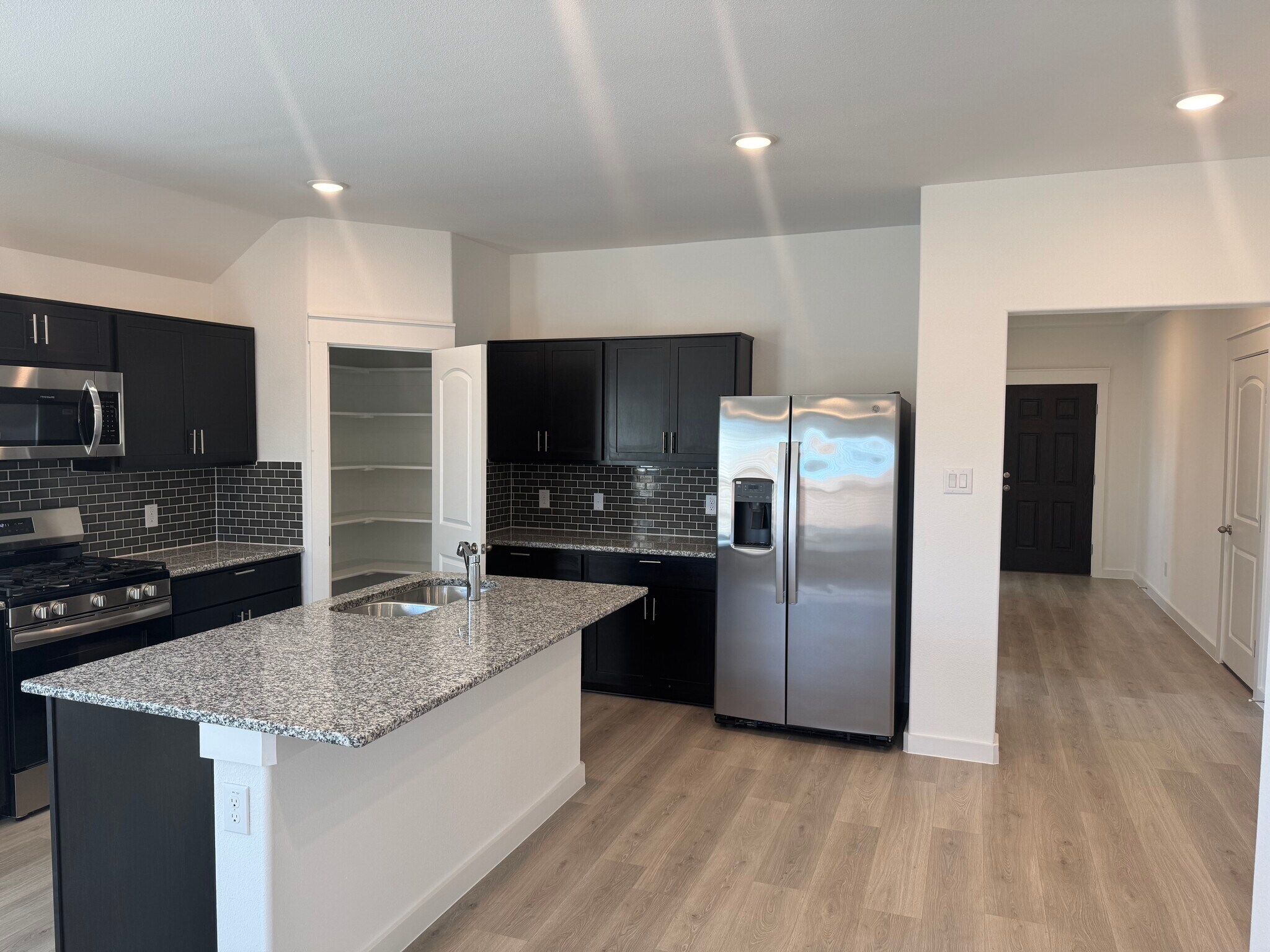 Building Photo - 1614 Red Acre Trl