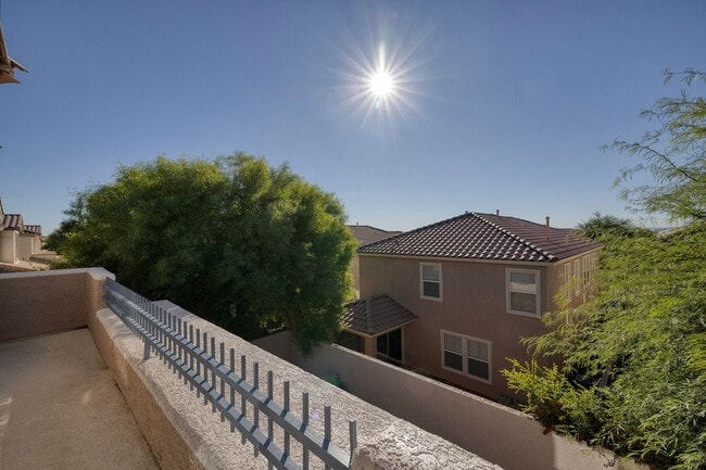 Building Photo - SUMMERLIN GATED COMMUNITY IN THE PASEOS - 4 BEDROOMS + SMALL LOFT + DEN/OFFICE
