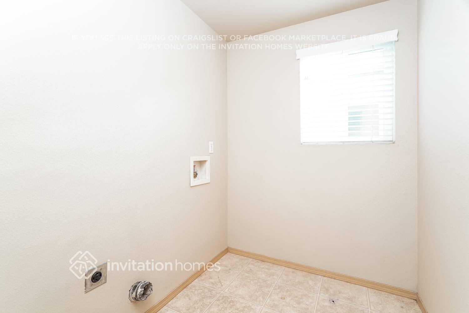 Building Photo - 17917 72nd Ave E