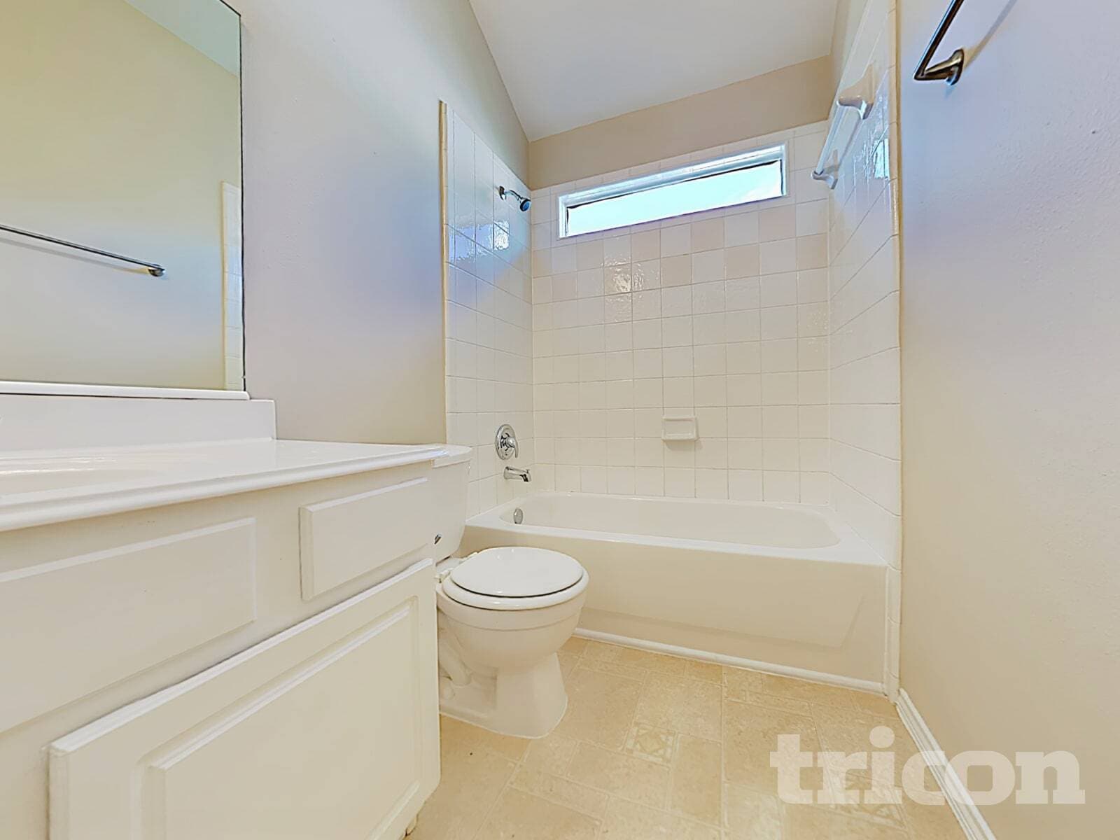 Building Photo - 9715 Haleys Comet Cir