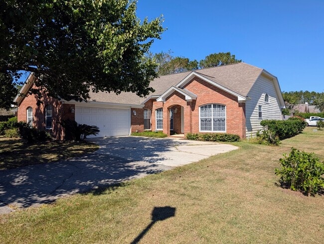 Building Photo - 192 Sugar Plum Dr