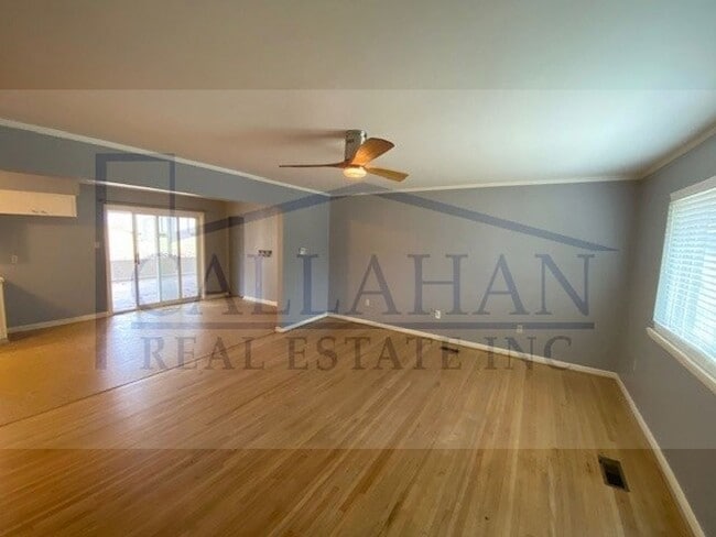 Building Photo - Lakewood 3 Bedroom Home