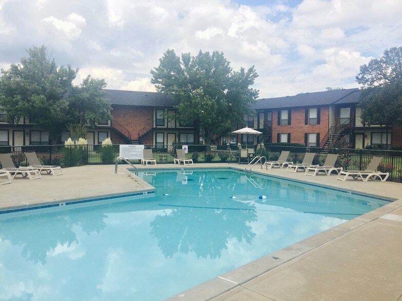 Whitehorse Apartments 10801 W Ok66 Hwy Yukon OK 73099 Apartment Finder