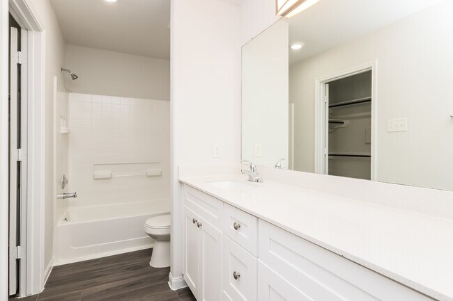 Building Photo - 2447 Gibbs Bend Ct