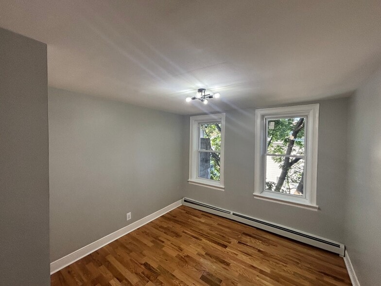 Building Photo - 838 Communipaw Ave