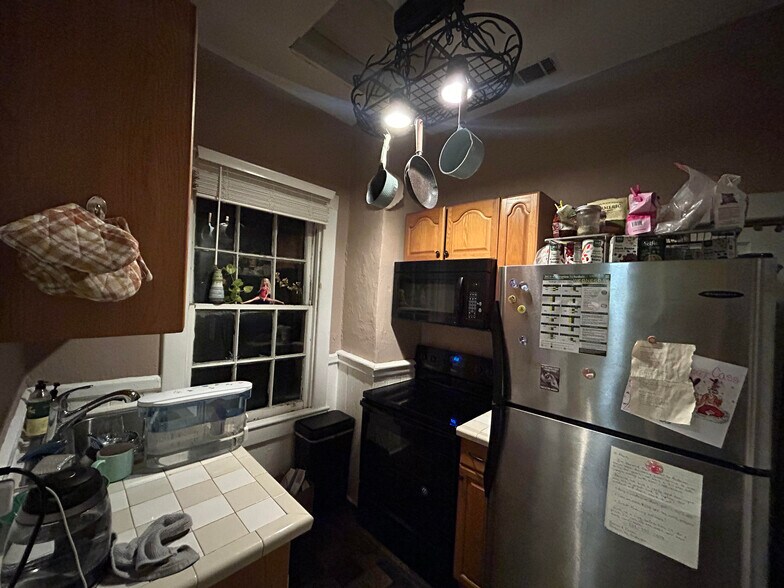Kitchen - Occupied - 1217 Java Pl