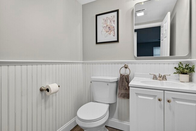 Building Photo - 3 Louisburg Square