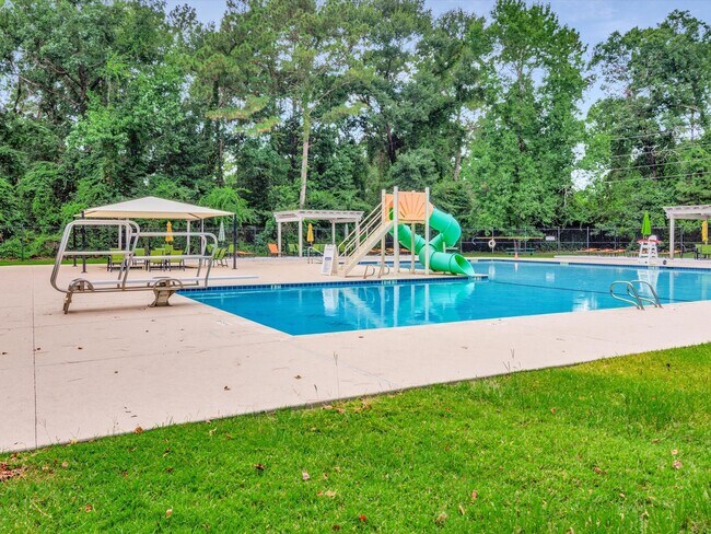 Building Photo - 2931 Valley Rose Dr