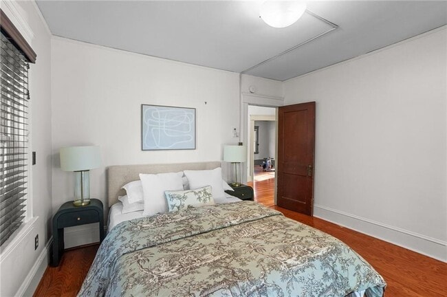 Building Photo - 36 Mt Hope Ave