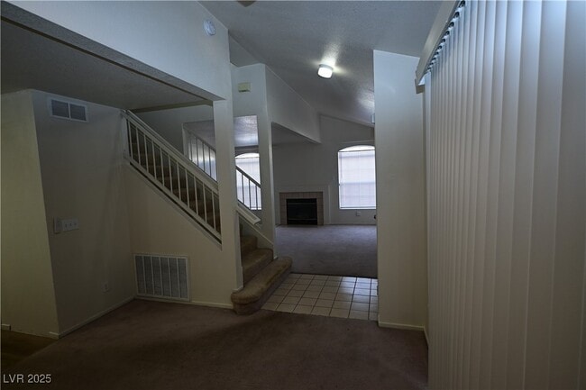 Building Photo - 8465 Blue Island Ave