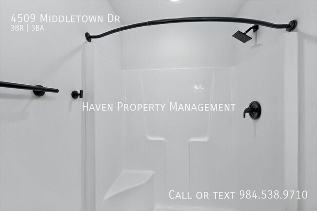 Building Photo - 4509 Middletown Dr