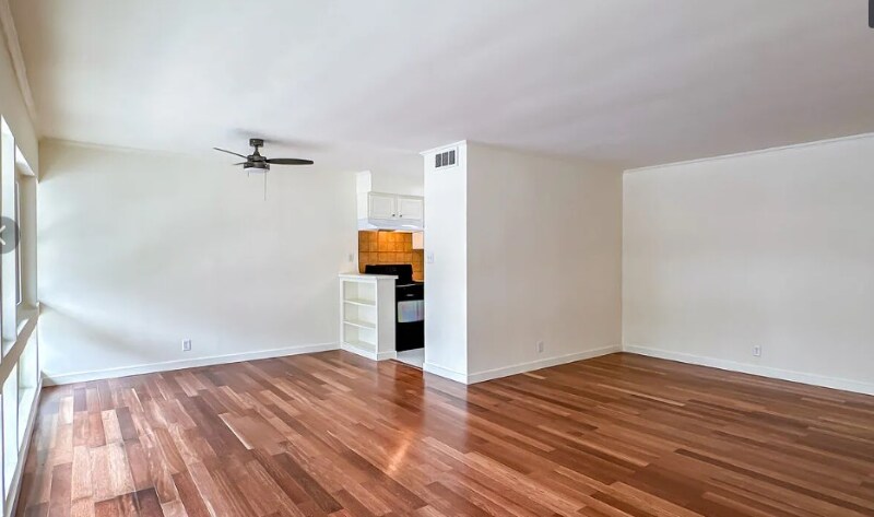 Building Photo - 1241 N Fairfax Ave