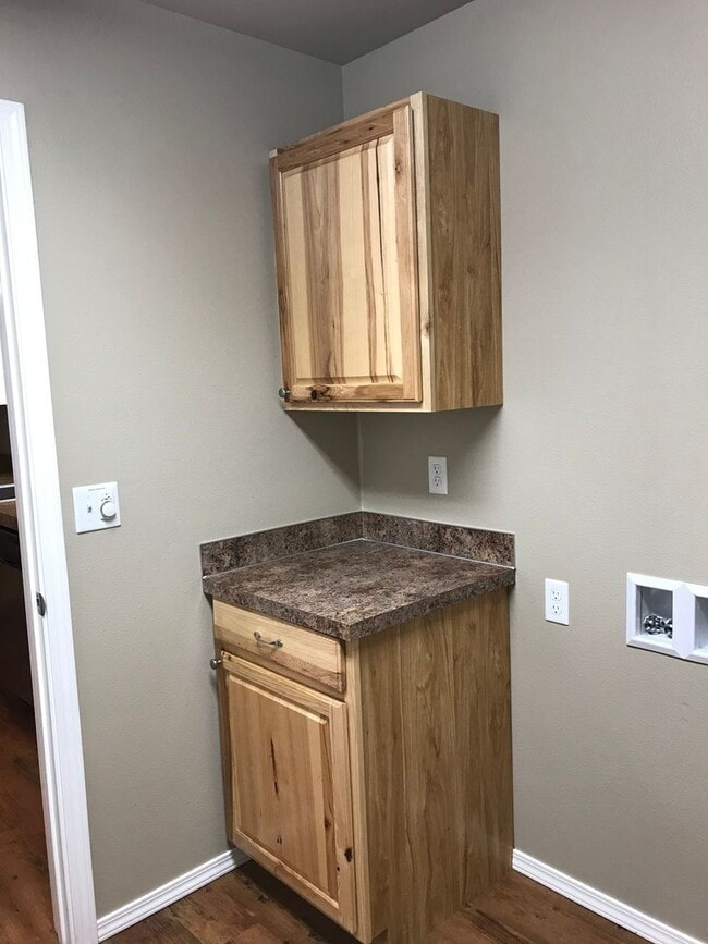 Building Photo - 312 triplex