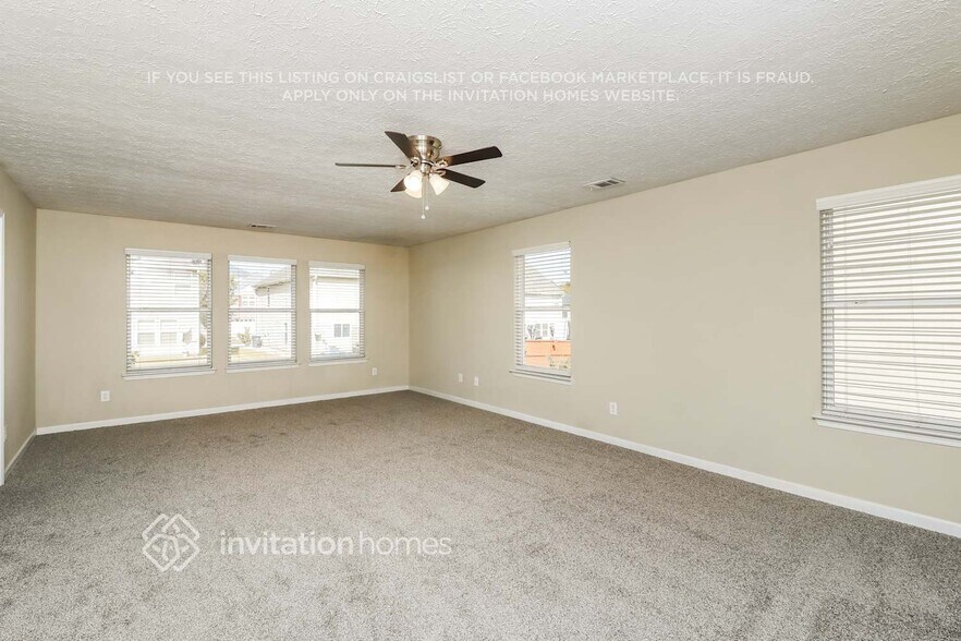 Building Photo - 2718 Farmstead Ct