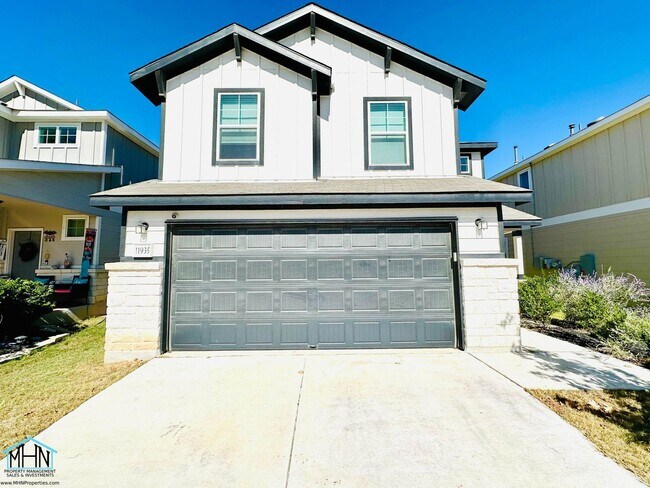 Primary Photo - Beautifully maintained Two-Story 3-Bedroom...