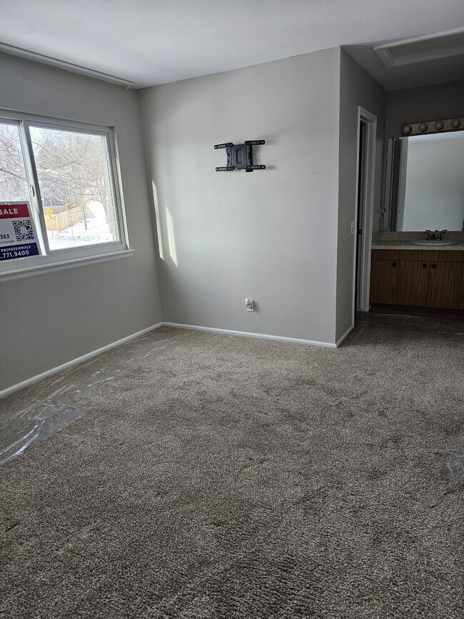 Main bedroom - 3541 S Telluride Cir