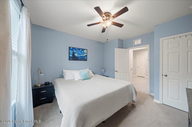 Building Photo - 926 Trinity St