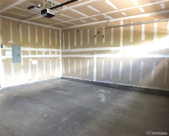 Building Photo - 8419 Stonybridge Cir