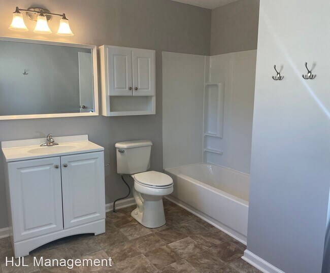 Building Photo - 3 br, 2 bath House - 106 Graeme Drive