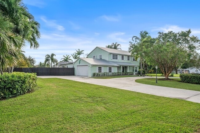 Building Photo - 864 Whippoorwill Row
