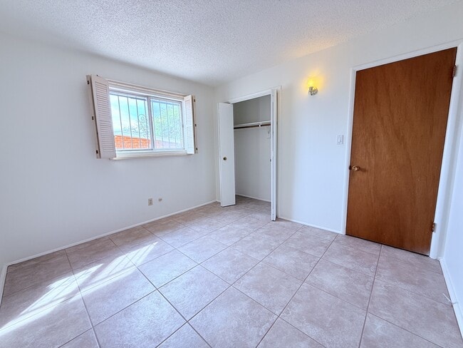 Building Photo - 4834 N Los Altos Pl