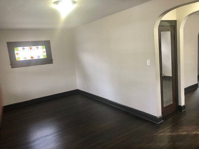 Building Photo - NEAR EASTSIDE 2BR BUNGALOW RECENTLY UPDATED!