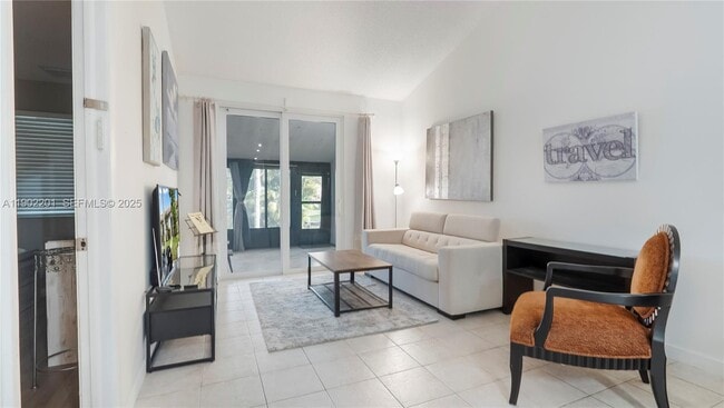 Building Photo - 5596 SW 28th Terrace