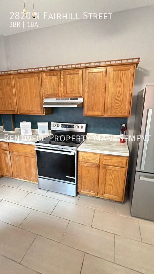 Building Photo - 2820 N Fairhill St