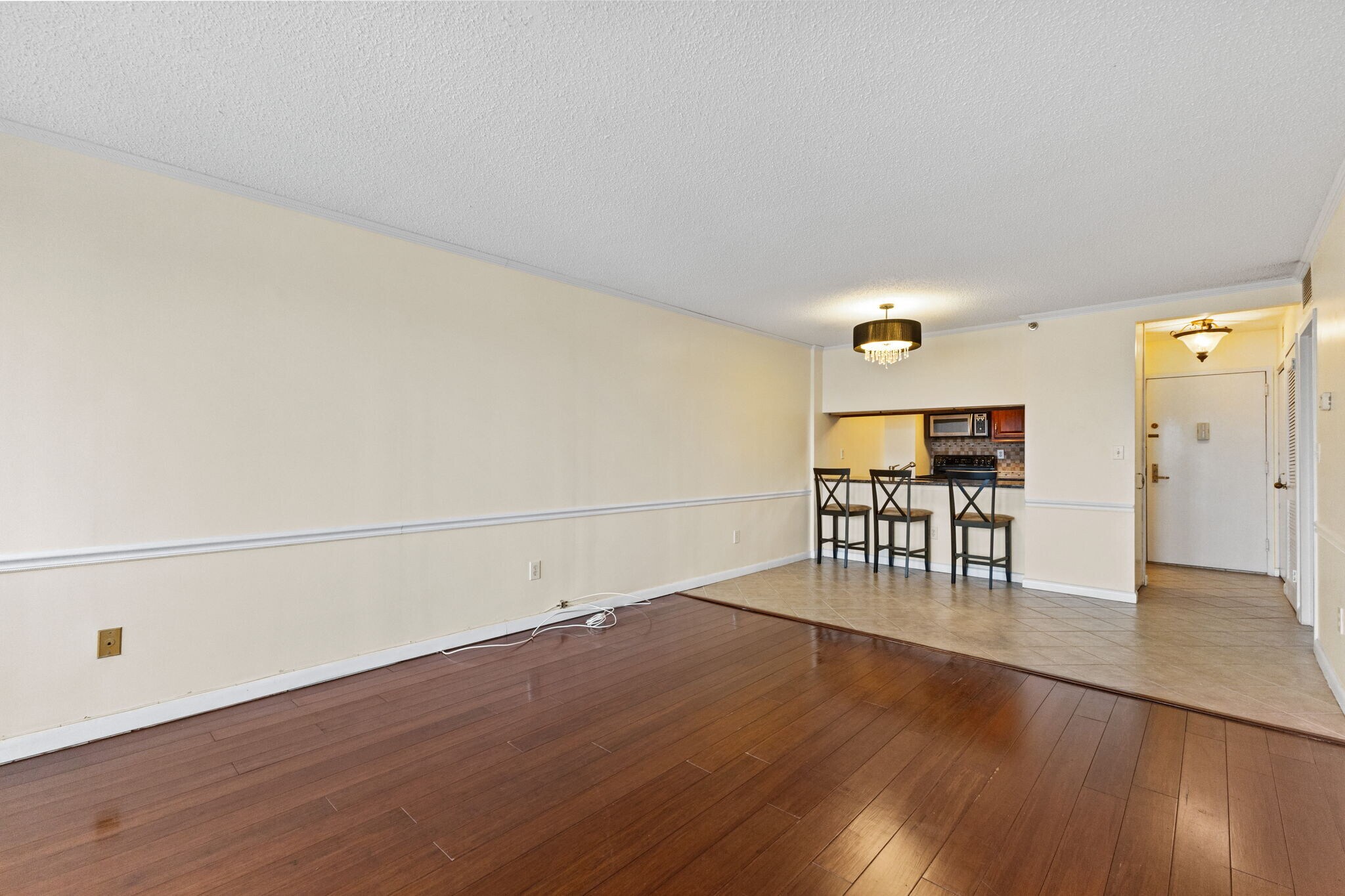 Building Photo - 25 Rockledge Ave