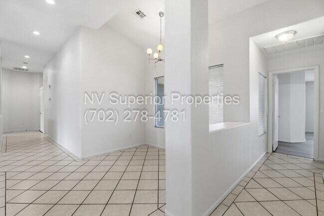 Building Photo - NW!! Single Story!!! 3 Car Garage!!  2 Masters!!! Low Maintenance desert landscape front yard!!  ...