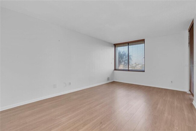 Building Photo - 9495 Blind Pass Rd