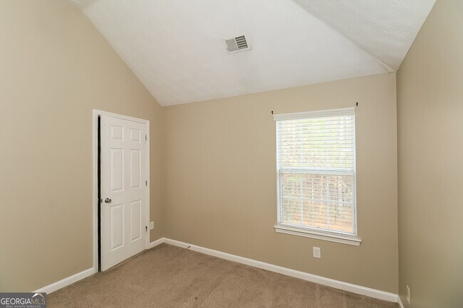 Building Photo - 11218 James Madison Dr
