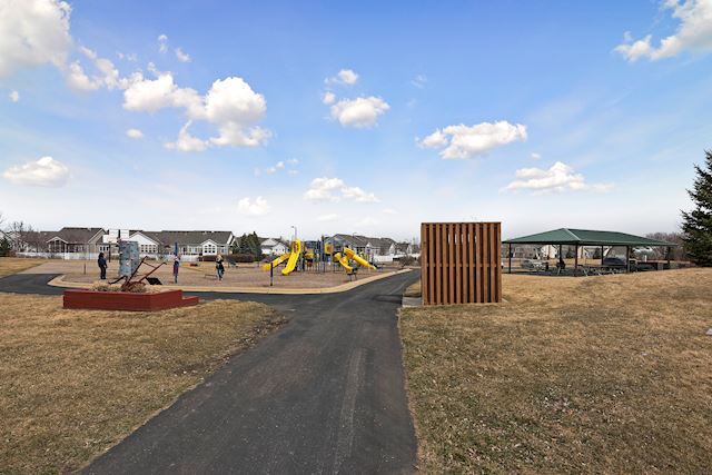 Building Photo - 14438 Sumter Ave