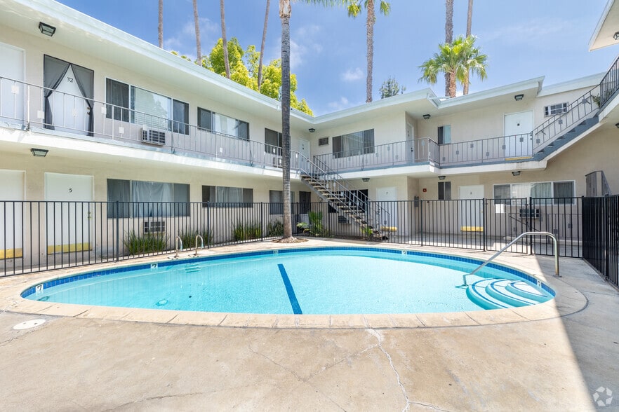 Primary Photo - The Palms Apartments