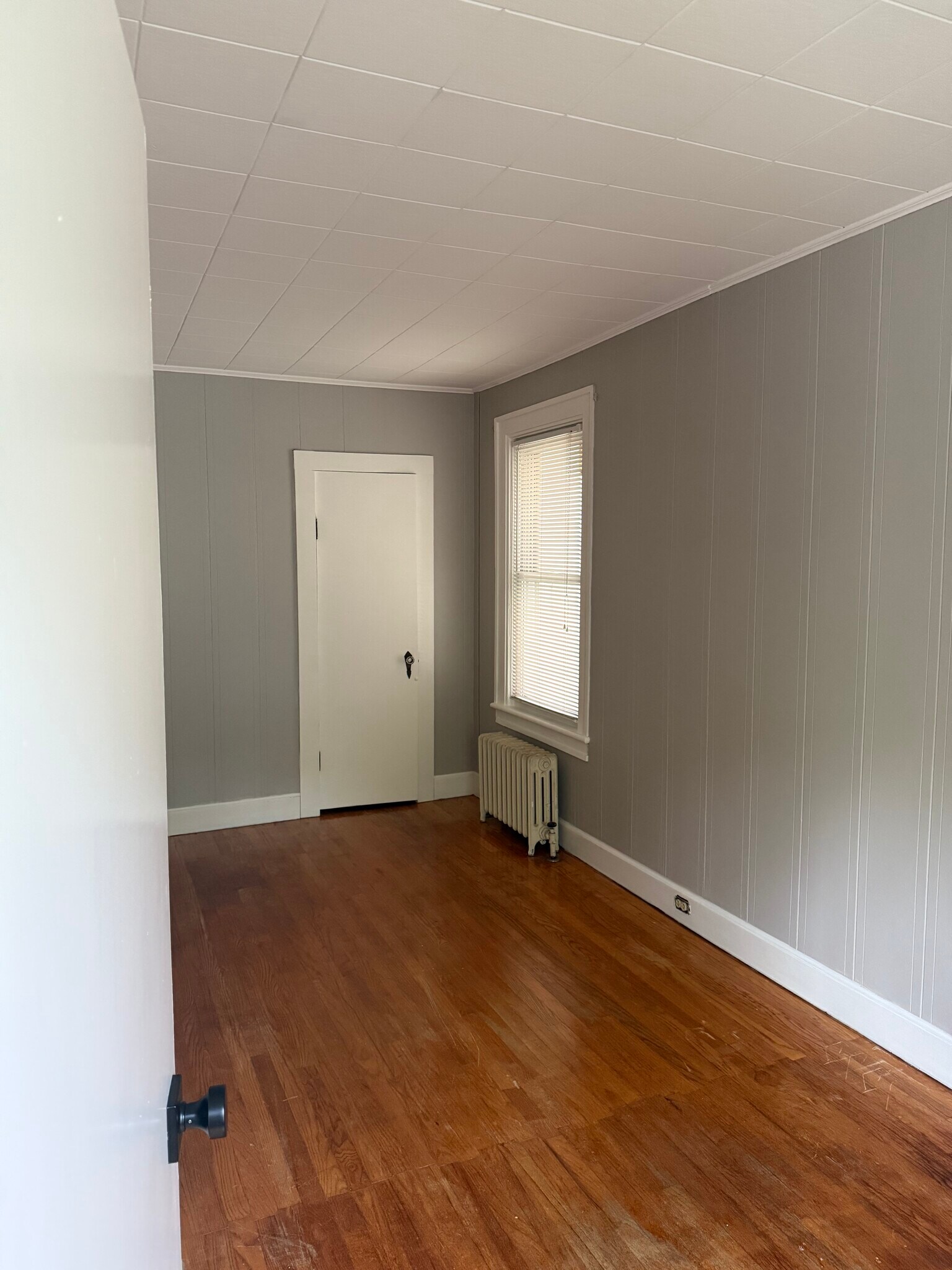 Bedroom - 13 Alden St