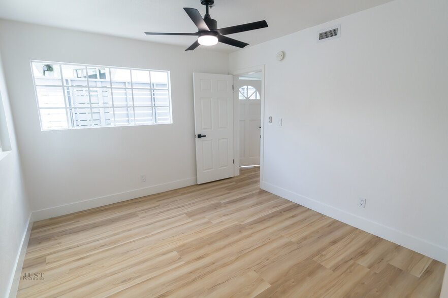 Third bedroom alternate view - 907 5th
