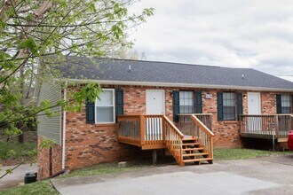 Building Photo - 139 Darlene Dr