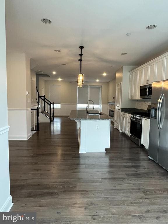 Building Photo - 1225 Fenwick Rd