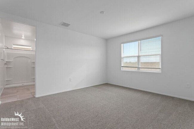 Building Photo - Charming 3Bdm 2Ba Home in Coolidge!