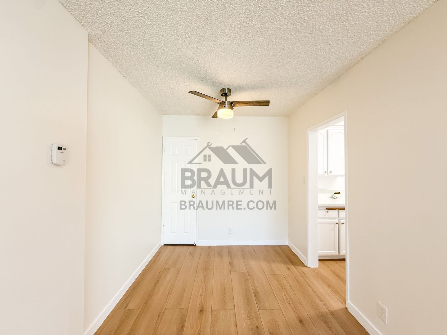 Building Photo - 5433 Sepulveda Blvd