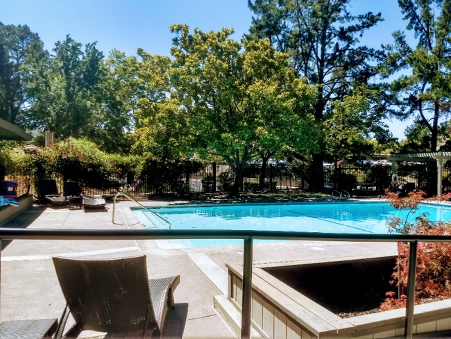 Building Photo - 1930 Camino Verde