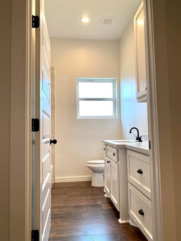 Building Photo - 12042 Carlsbad St