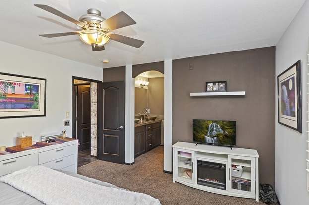 Building Photo - 28989 Frankfort Ln