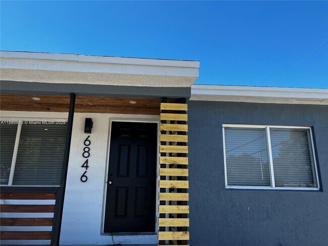 Building Photo - 6844 NW 5th Ave