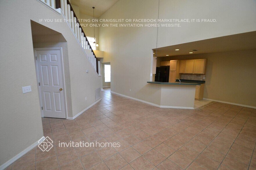 Building Photo - 749 Jessanda Cir