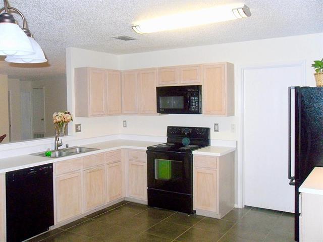 Building Photo - 3107 Westview Dr