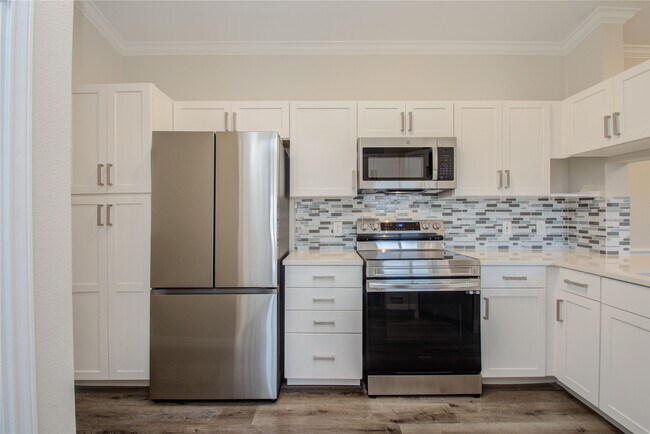 Building Photo - 2111 Welch St