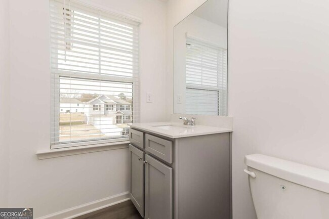 Building Photo - 308 Trulove Ln